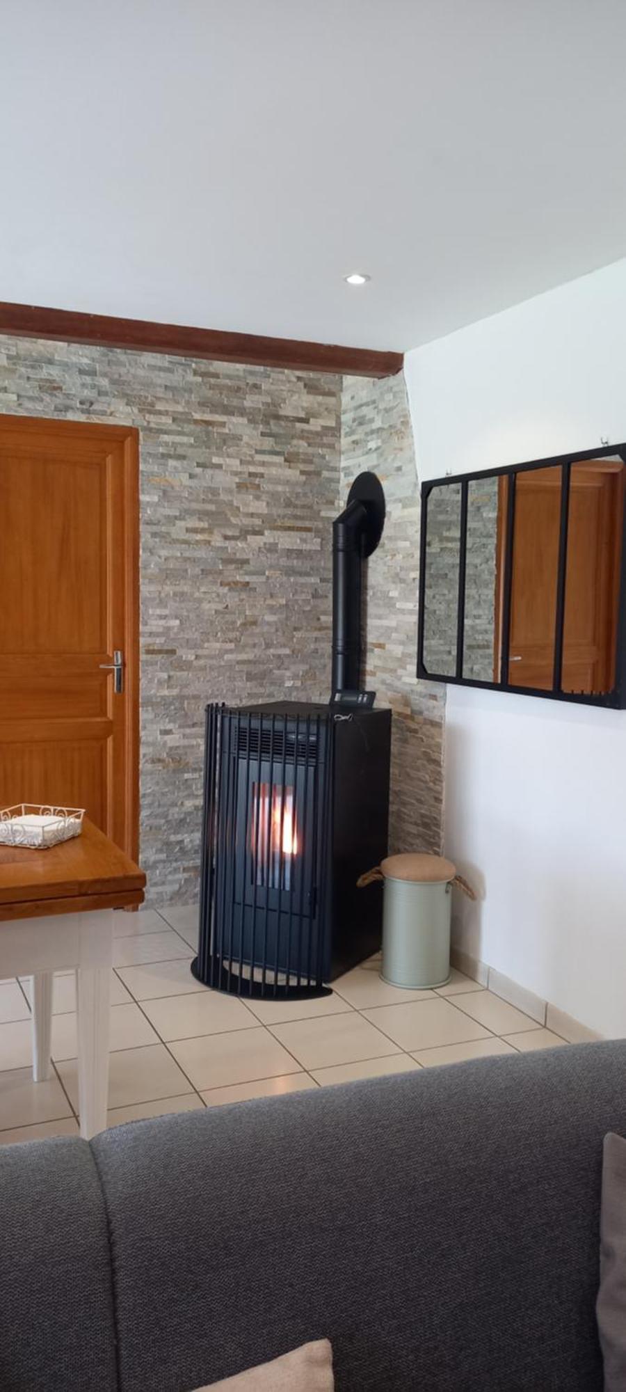 Sur Les Rives Du Allier Ferienhaus